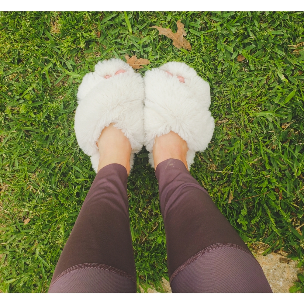 White Fuzzy Crossland House Slippers